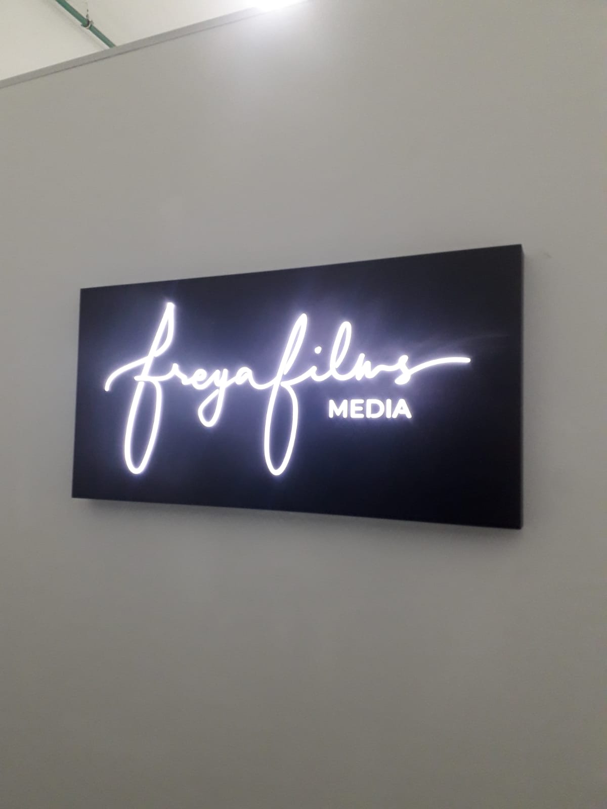 20240919 Stencil Lightbox